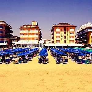 **** Hotel Vidi Miramare & Delfino Włochy