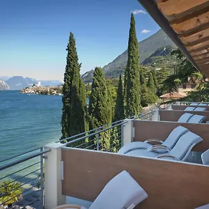 Du 4*, Malcesine Italy